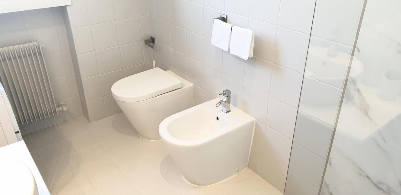 Venezia & Treviso Design Apartment By Anthea Homes Casier ภายนอก รูปภาพ