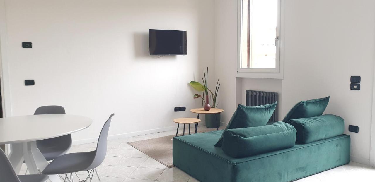 Venezia & Treviso Design Apartment By Anthea Homes Casier ภายนอก รูปภาพ